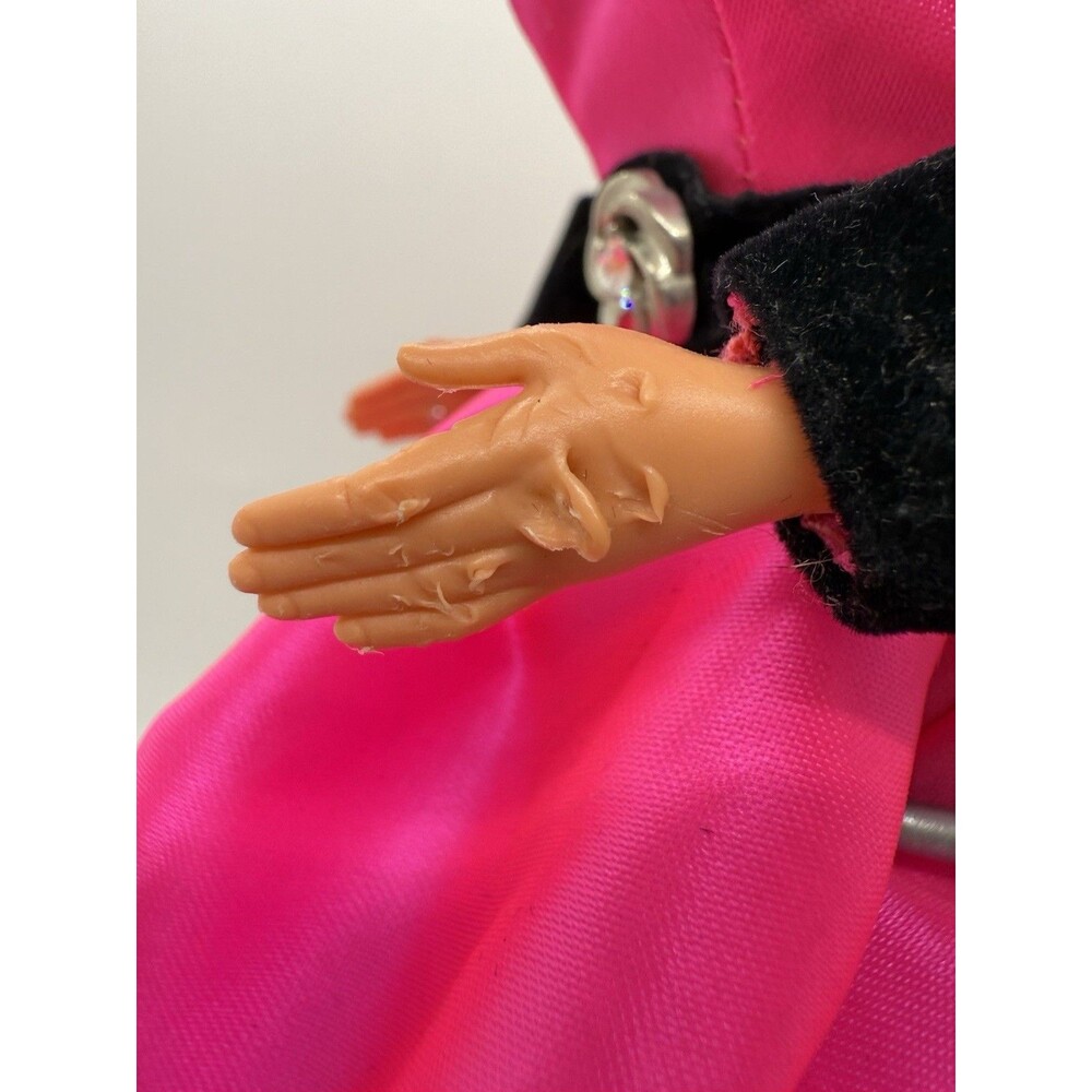 Barbie Mattel Steppin' Out Barbie Doll #14110 (Special Edition) 1995 Collectors - Picture 7 of 12